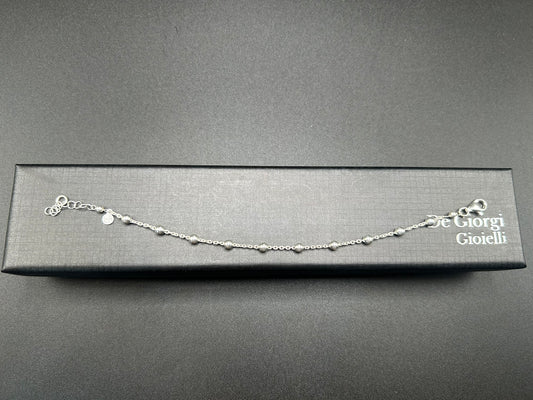 Armband mit mittleren Kugeln