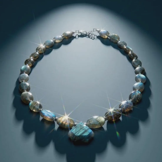 Collana con labradorite blu e argento sterling