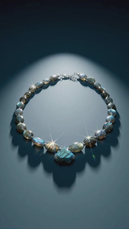 Collana con labradorite blu e argento sterling